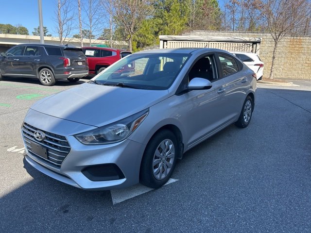 Used 2022 Hyundai Accent SE image 3