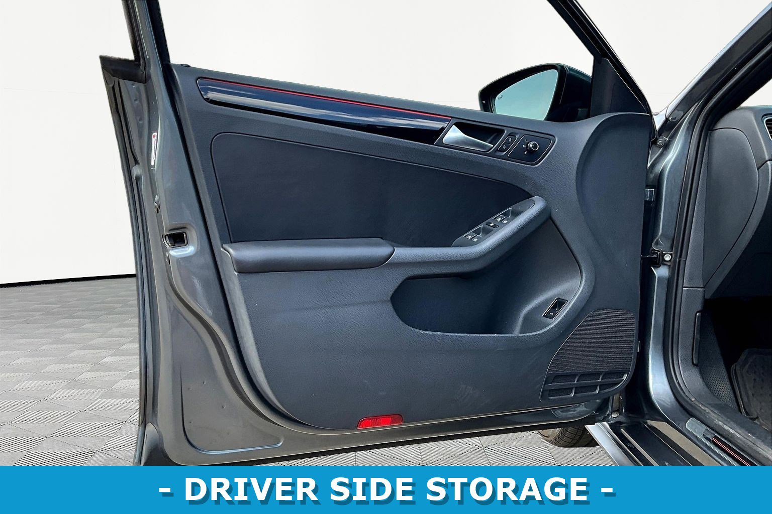 Used 2017 Volkswagen Jetta GLI image 22