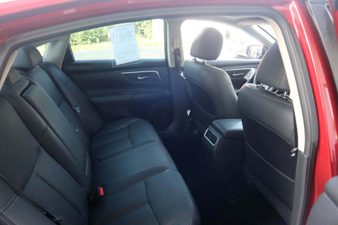 Used 2016 Nissan Altima 2.5 SL w/ Moonroof Package FWD image 44