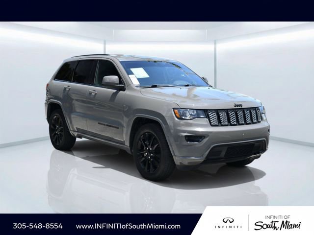 Used 2021 Jeep Grand Cherokee Laredo X RWD image 3