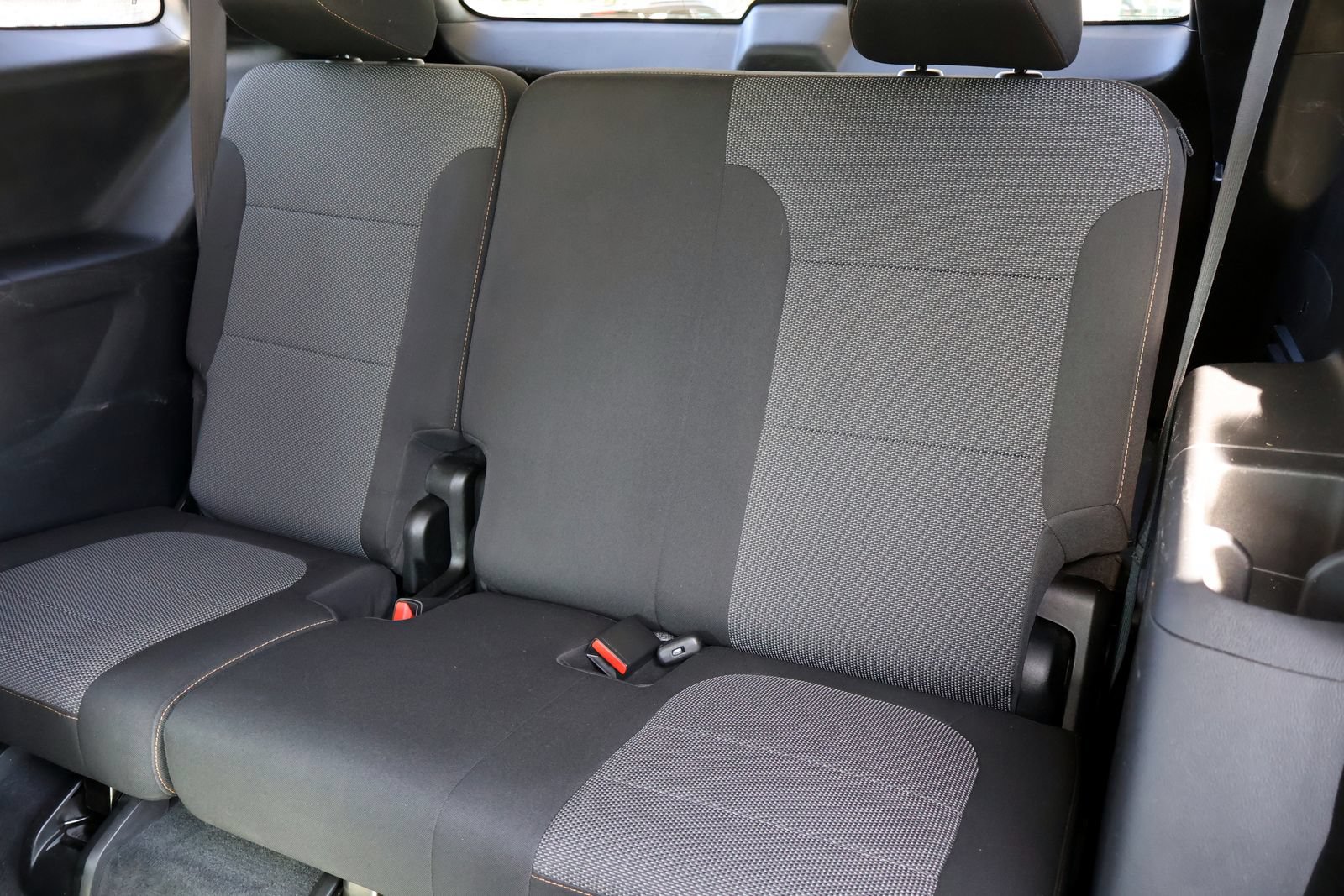 Used 2021 Chevrolet Traverse LT FWD image 14