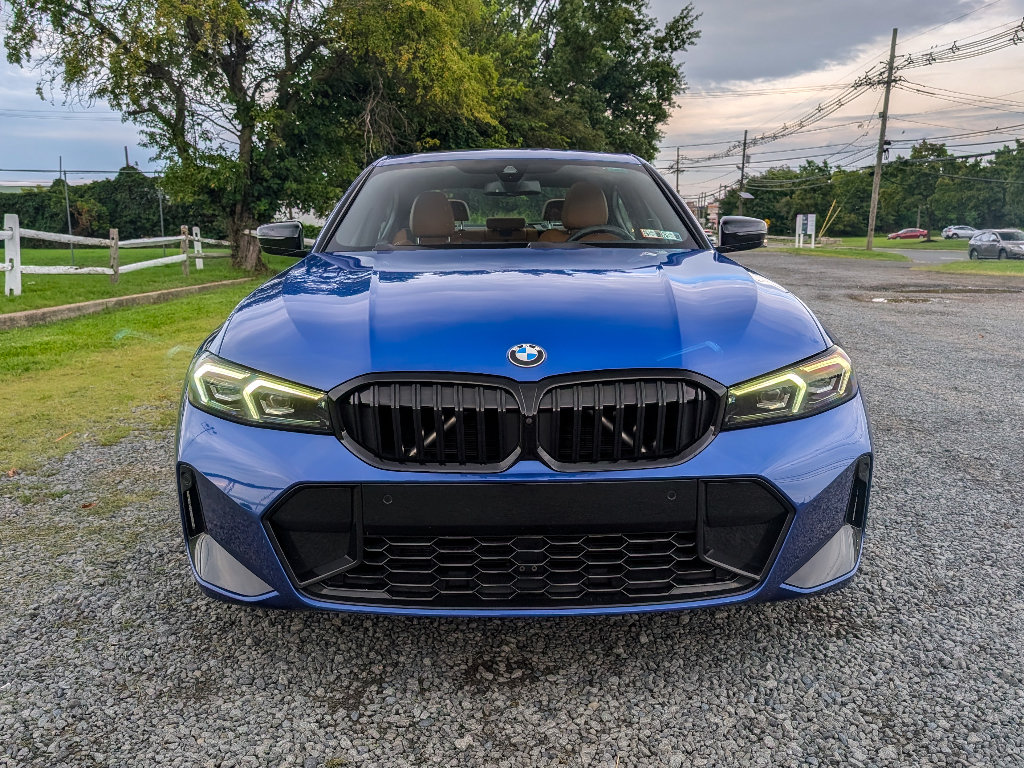 Used 2024 BMW 330i xDrive Sedan w/ M Sport Package AWD/4WD image 2