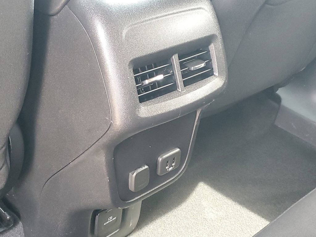 Used 2018 Chevrolet Equinox LT w/ Sun & Infotainment Package AWD/4WD image 33