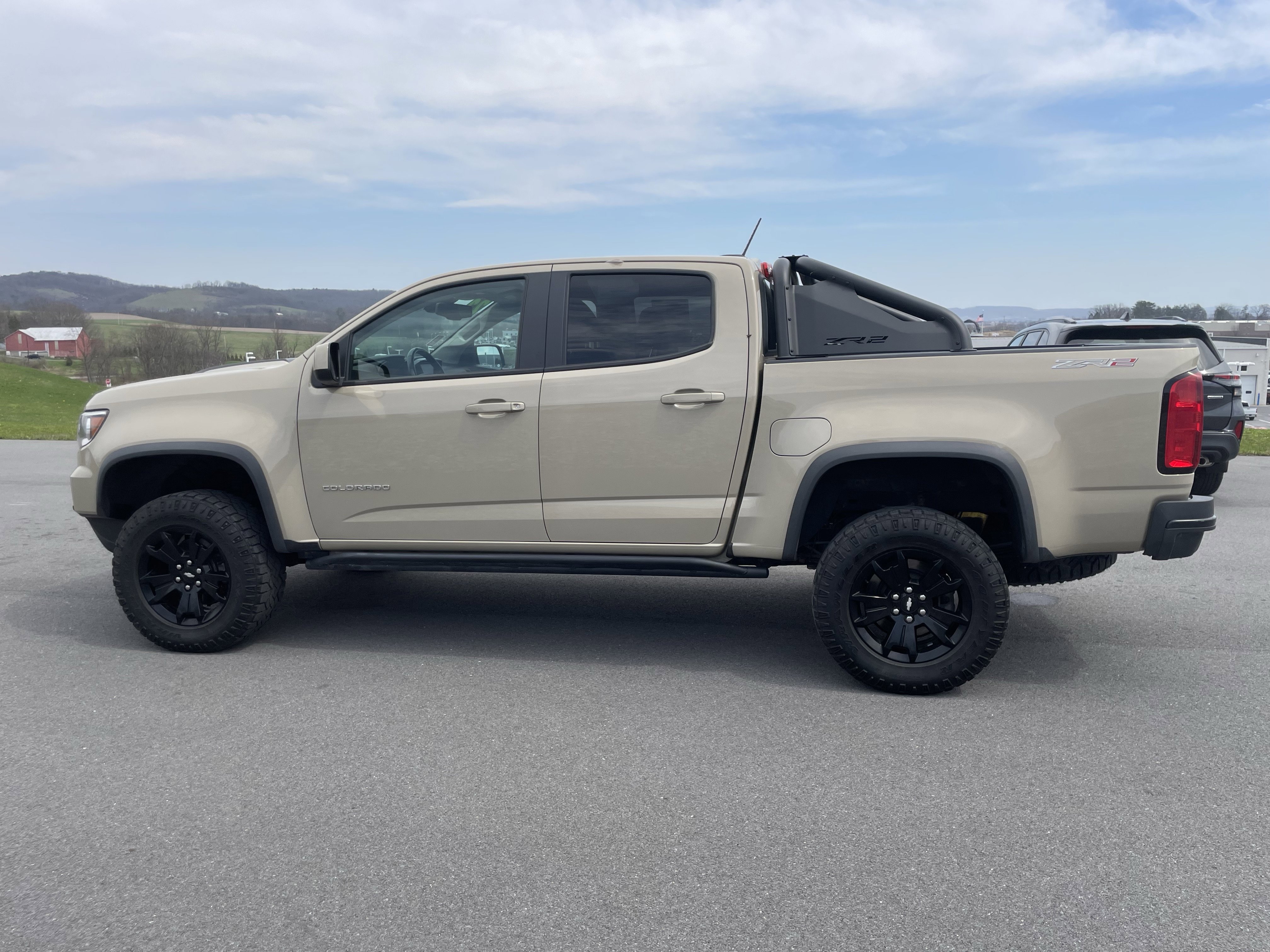 Used 2022 Chevrolet Colorado ZR2 w/ ZR2 Dusk Special Edition AWD/4WD image 7