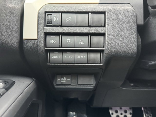 Used 2024 Toyota Tacoma TRD Sport image 29