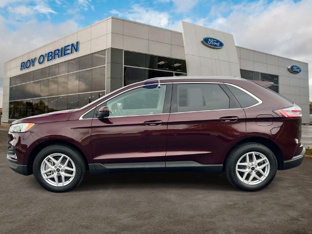 Certified 2024 Ford Edge SEL w/ Convenience Package AWD/4WD image 2