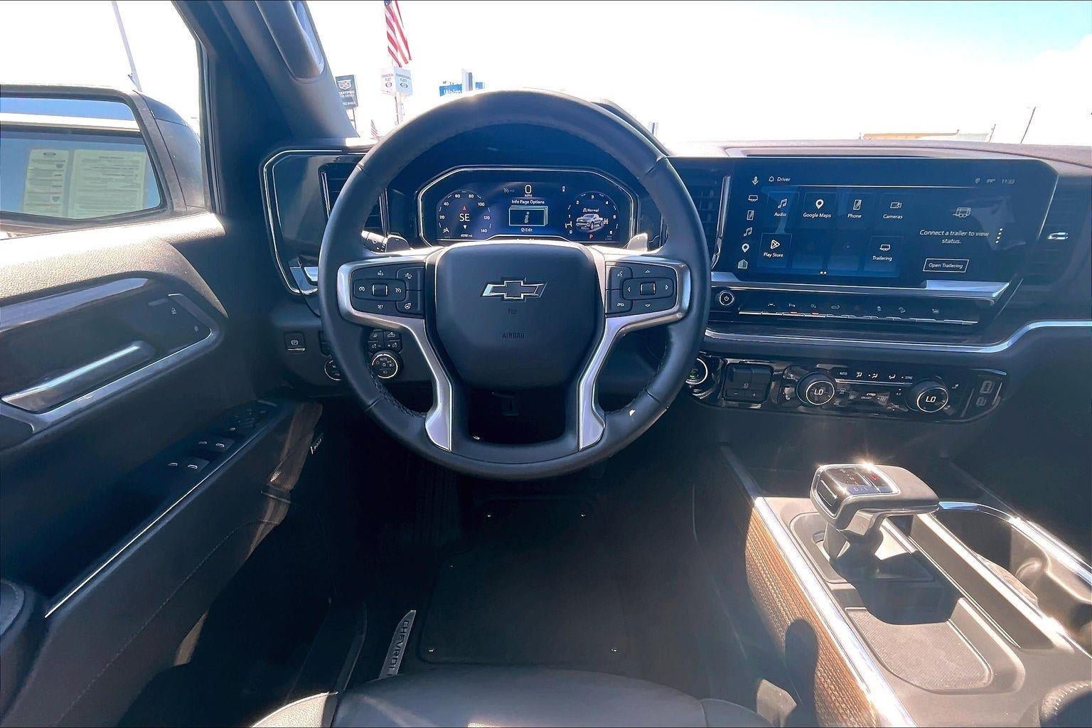 Used 2024 Chevrolet Silverado 1500 RST w/ RST All Star Premium Package AWD/4WD image 4