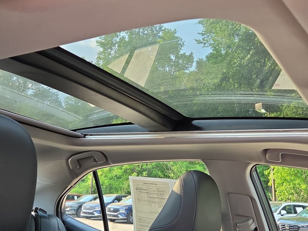 Used 2021 Toyota Camry XSE FWD image 20