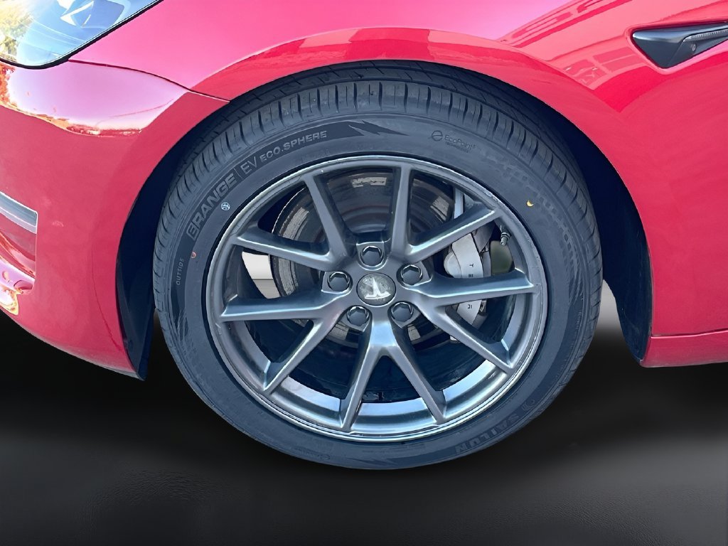 Used 2023 Tesla Model 3 Standard Range RWD image 31