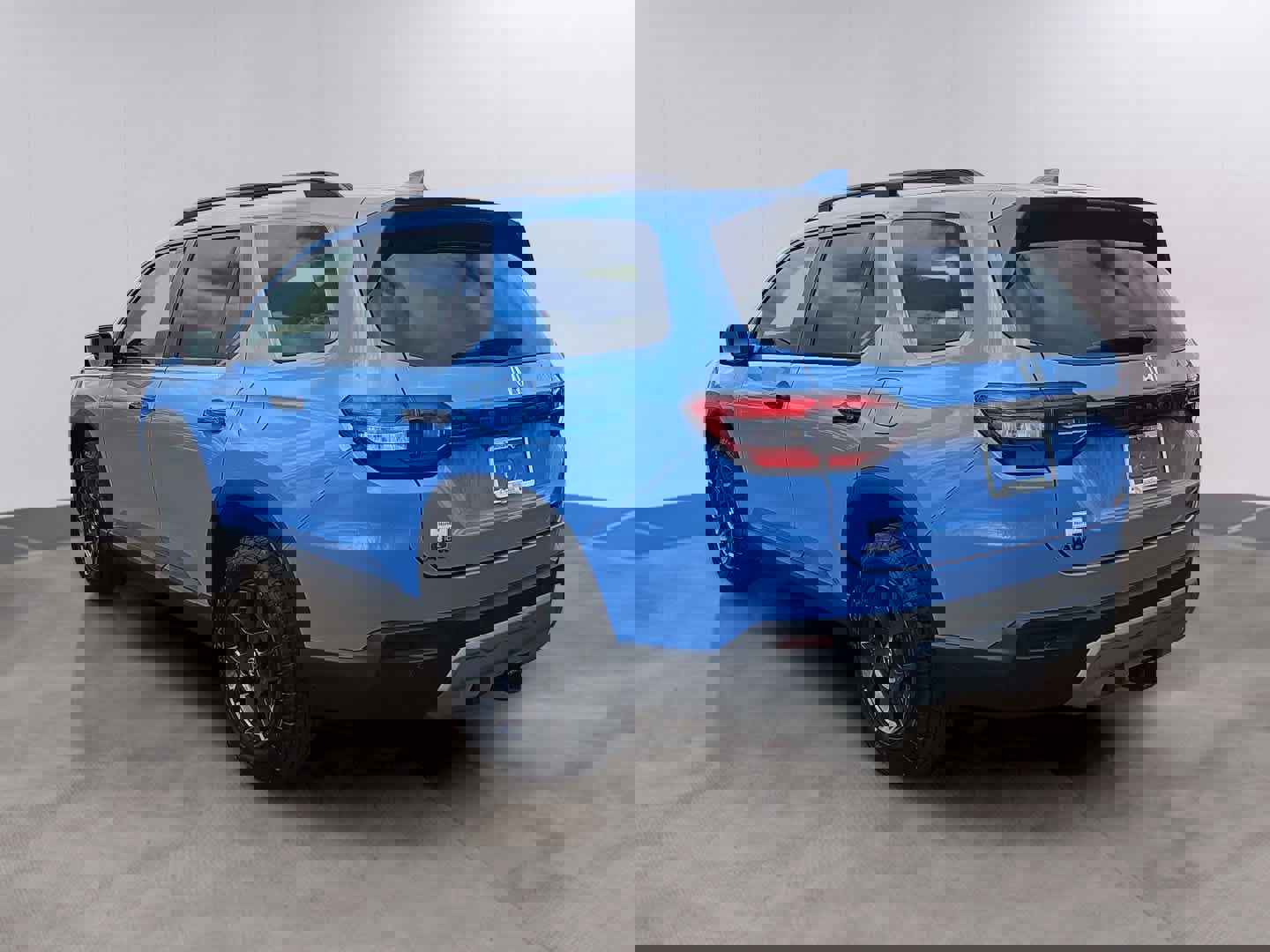 Used 2023 Honda Pilot TrailSport image 6