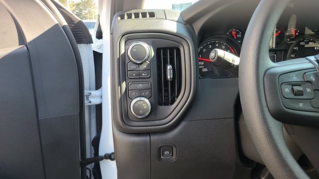 New 2026 GMC Sierra 1500 Pro w/ Pro Value Package AWD/4WD image 10
