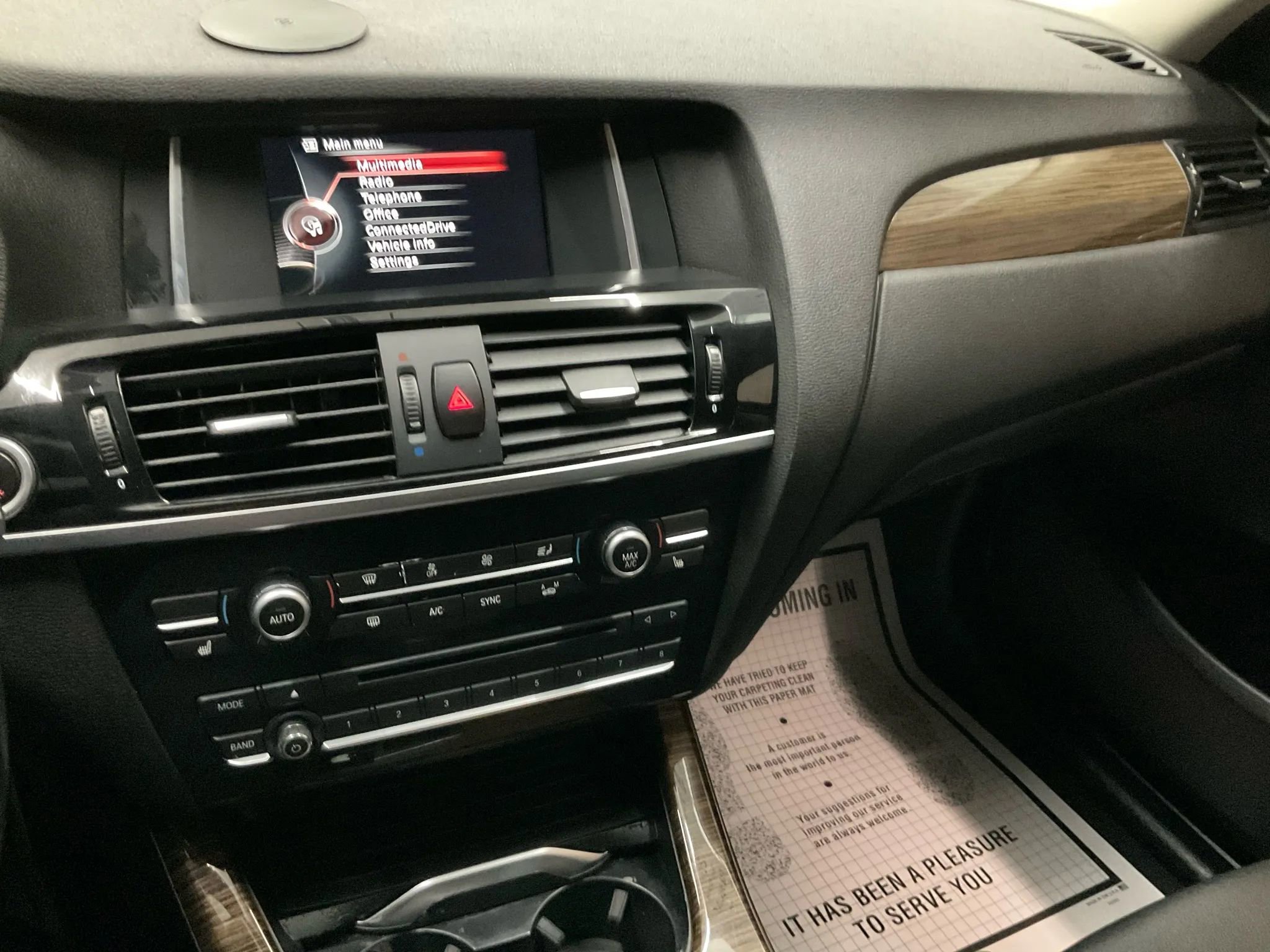 Used 2017 BMW X3 xDrive28i image 18