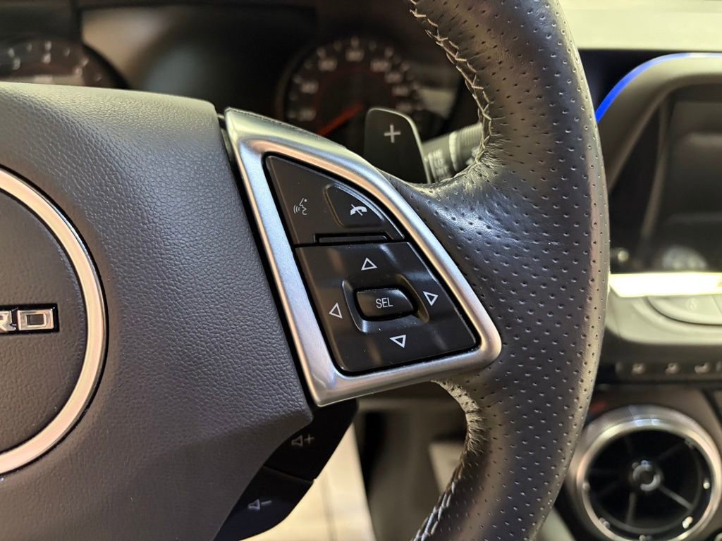 Used 2018 Chevrolet Camaro SS image 15