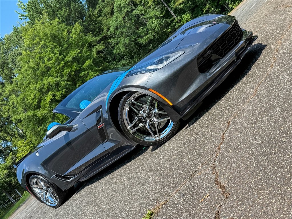 Used 2017 Chevrolet Corvette Grand Sport RWD image 30