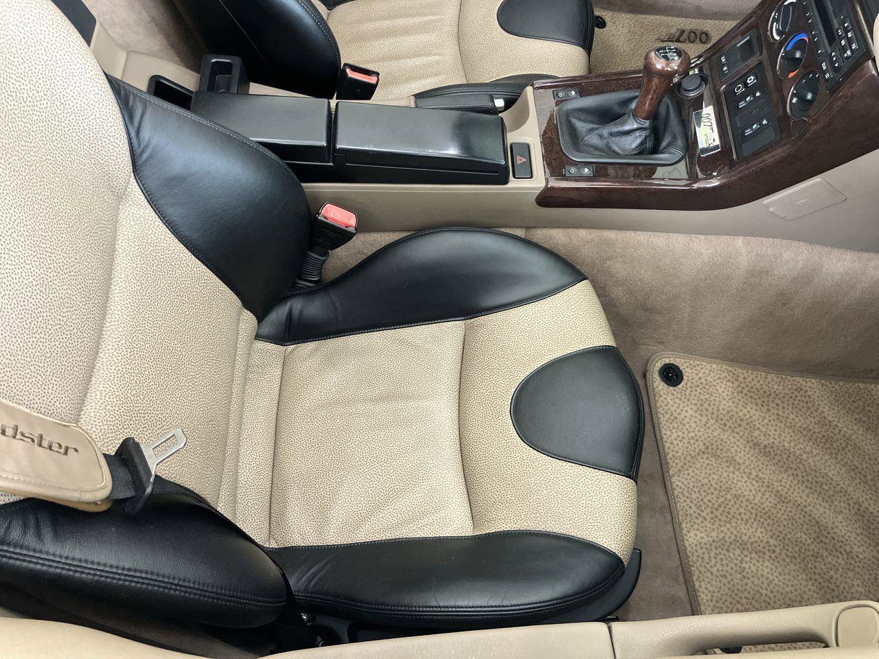 Used 1996 BMW Z3 1.9 image 18