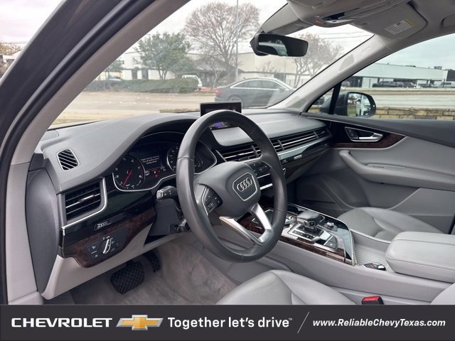 Used 2018 Audi Q7 3.0T Premium Plus image 12