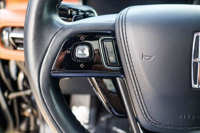 Used 2022 Lincoln Aviator Reserve w/ Equipment Group 201A AWD/4WD image 14