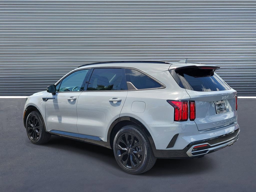 Used 2022 Kia Sorento SX FWD image 4