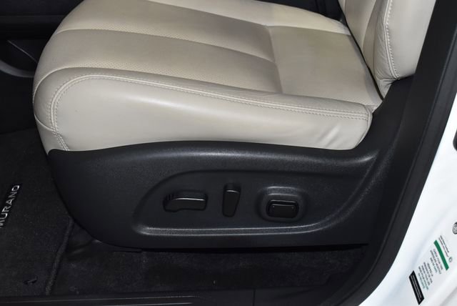 Used 2024 Nissan Murano SL image 13