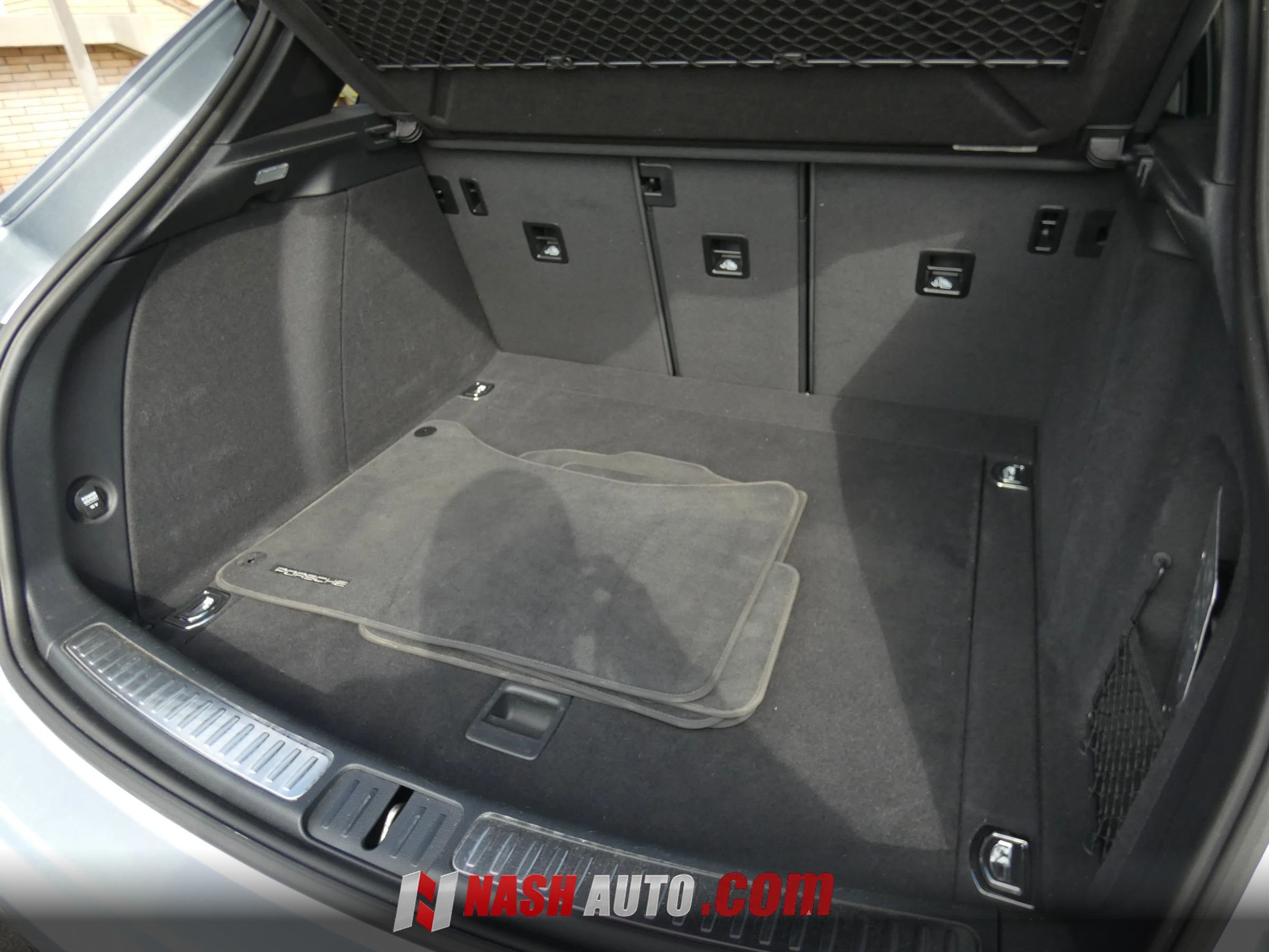Used 2017 Porsche Macan S AWD/4WD image 68
