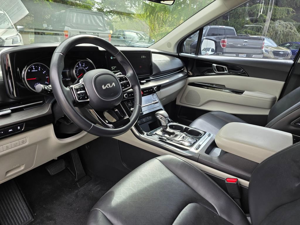 Used 2022 Kia Carnival SX FWD image 13
