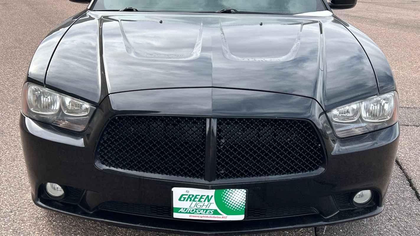 Used 2013 Dodge Charger SXT image 16