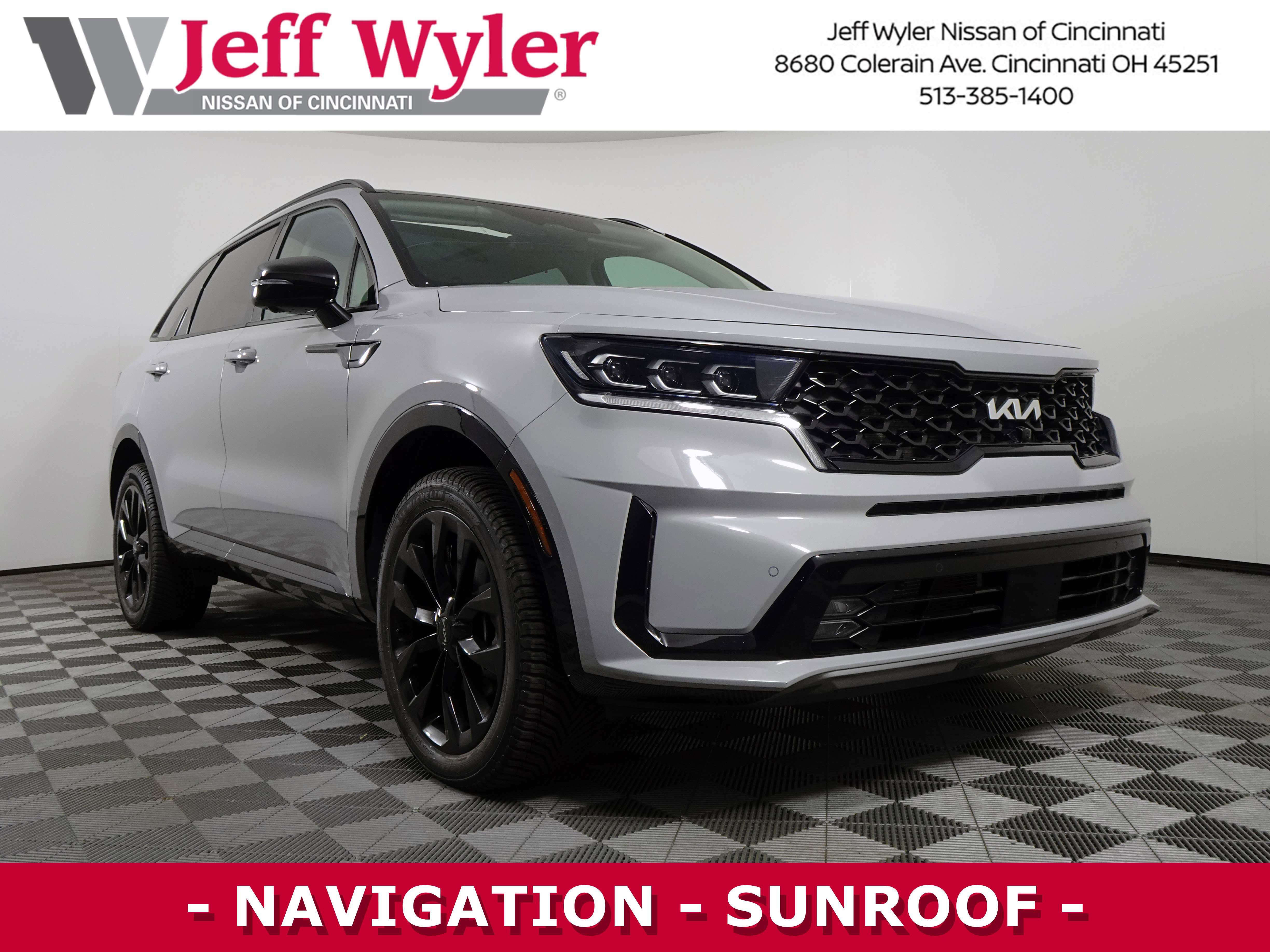 Used 2023 Kia Sorento SX