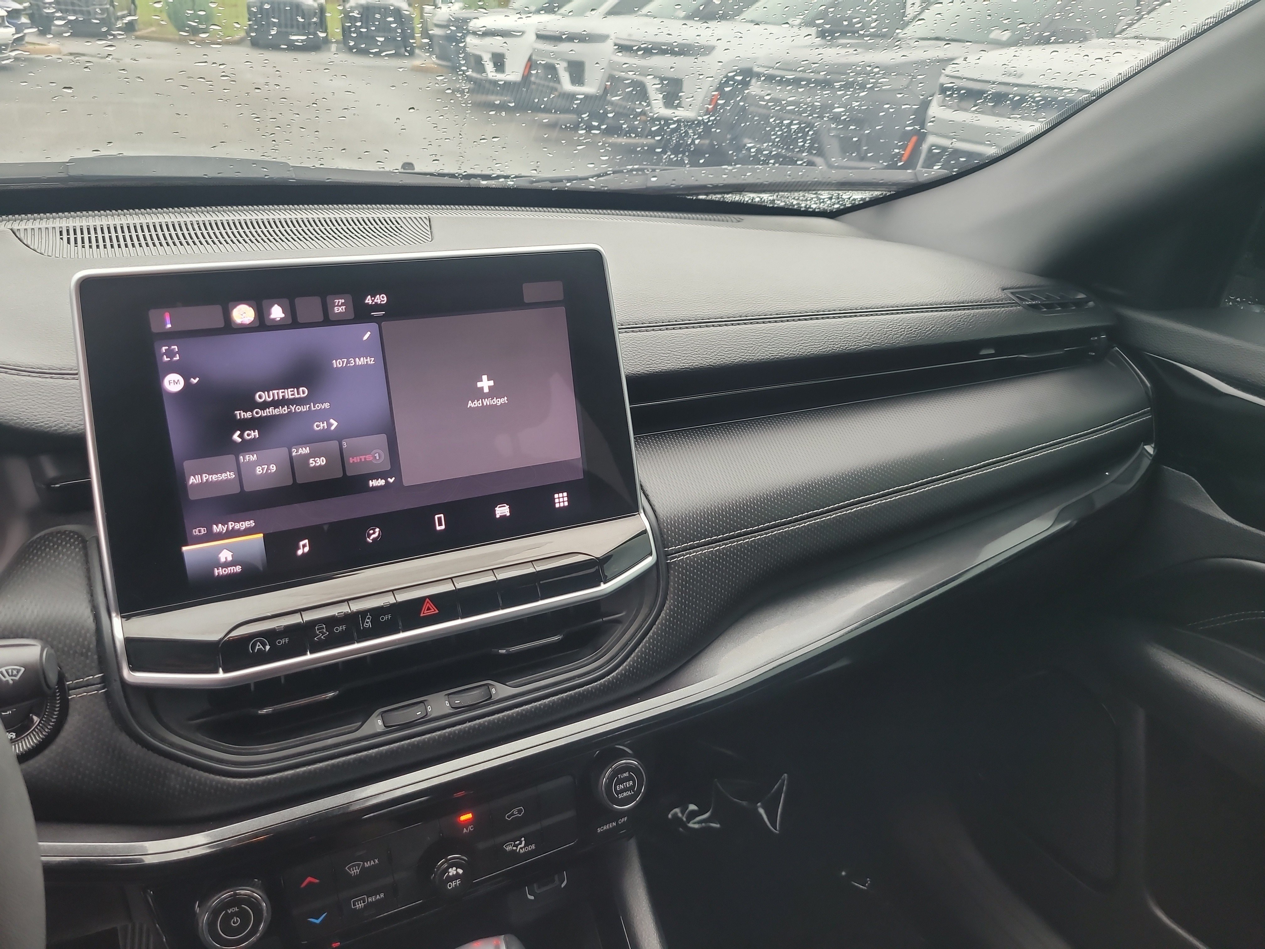 Used 2022 Jeep Compass Latitude FWD image 20