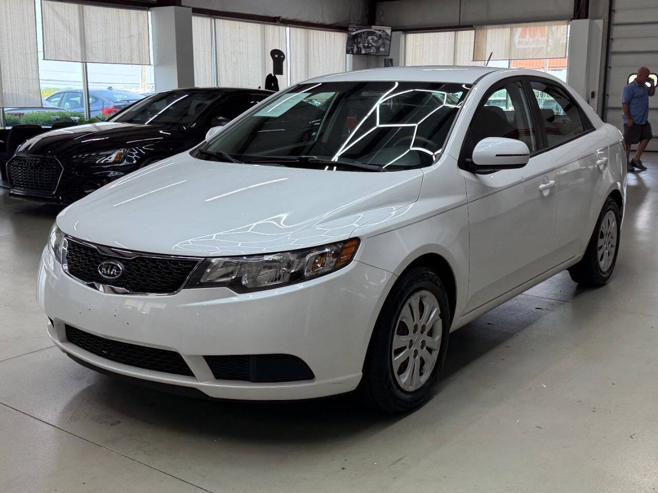 Used 2013 Kia Forte EX FWD image 5