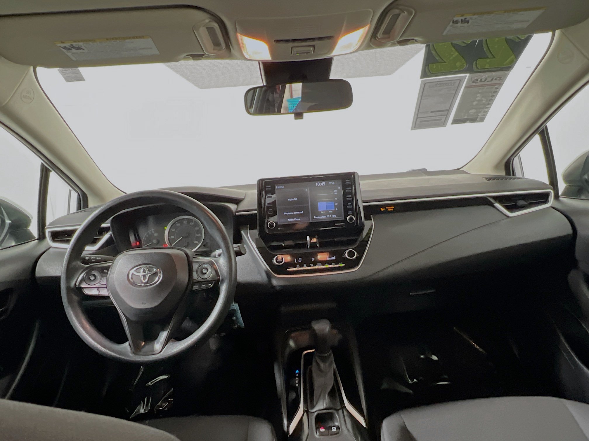 Used 2022 Toyota Corolla LE FWD image 29