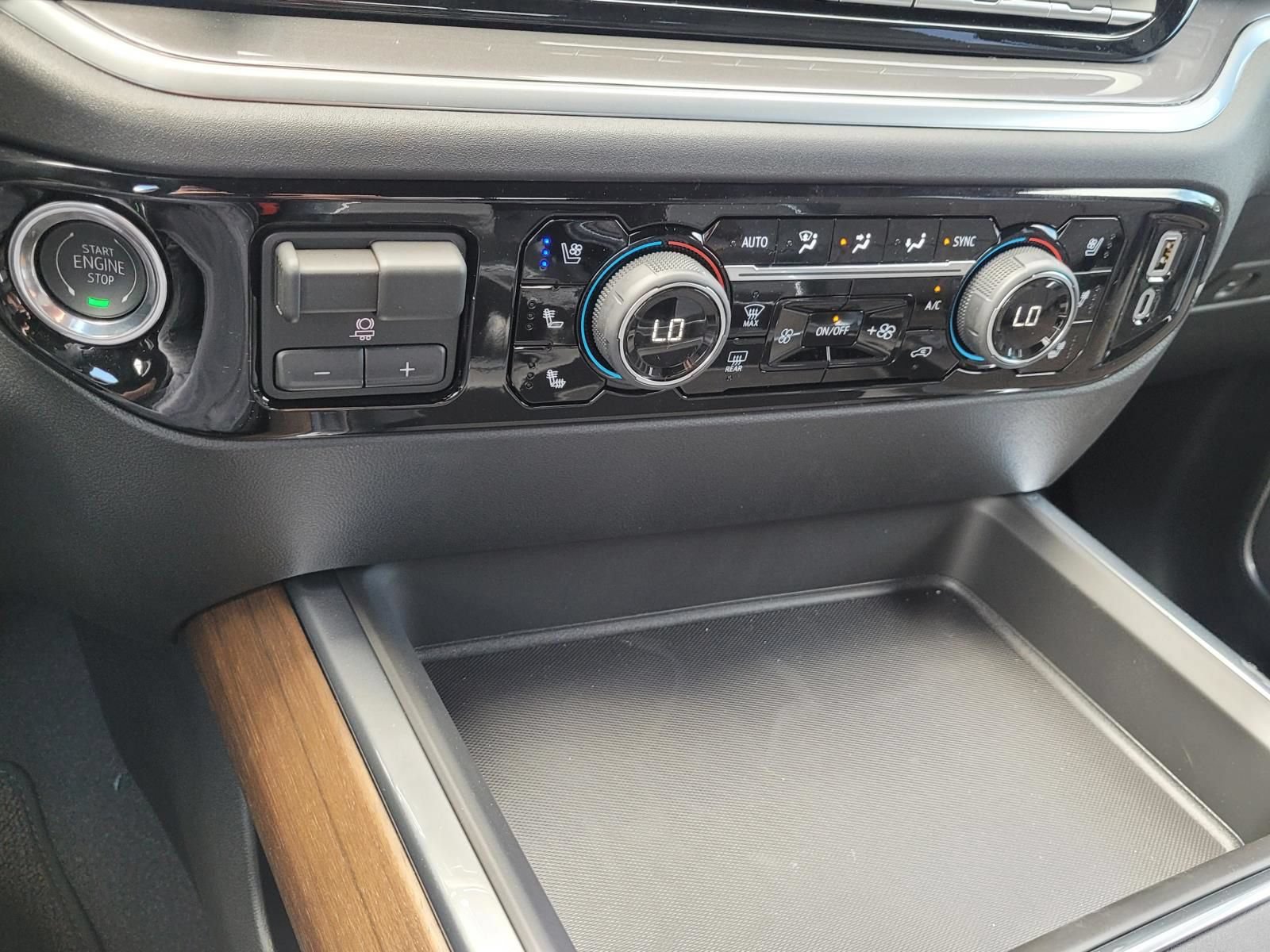 New 2026 Chevrolet Silverado 2500 High Country w/ High Country Premium Package AWD/4WD image 19