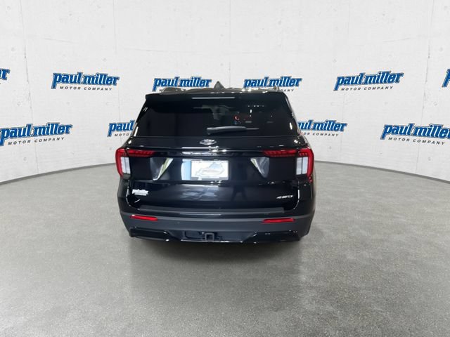Certified 2025 Ford Explorer ST-Line w/ ST-Line Street Pack AWD/4WD image 13