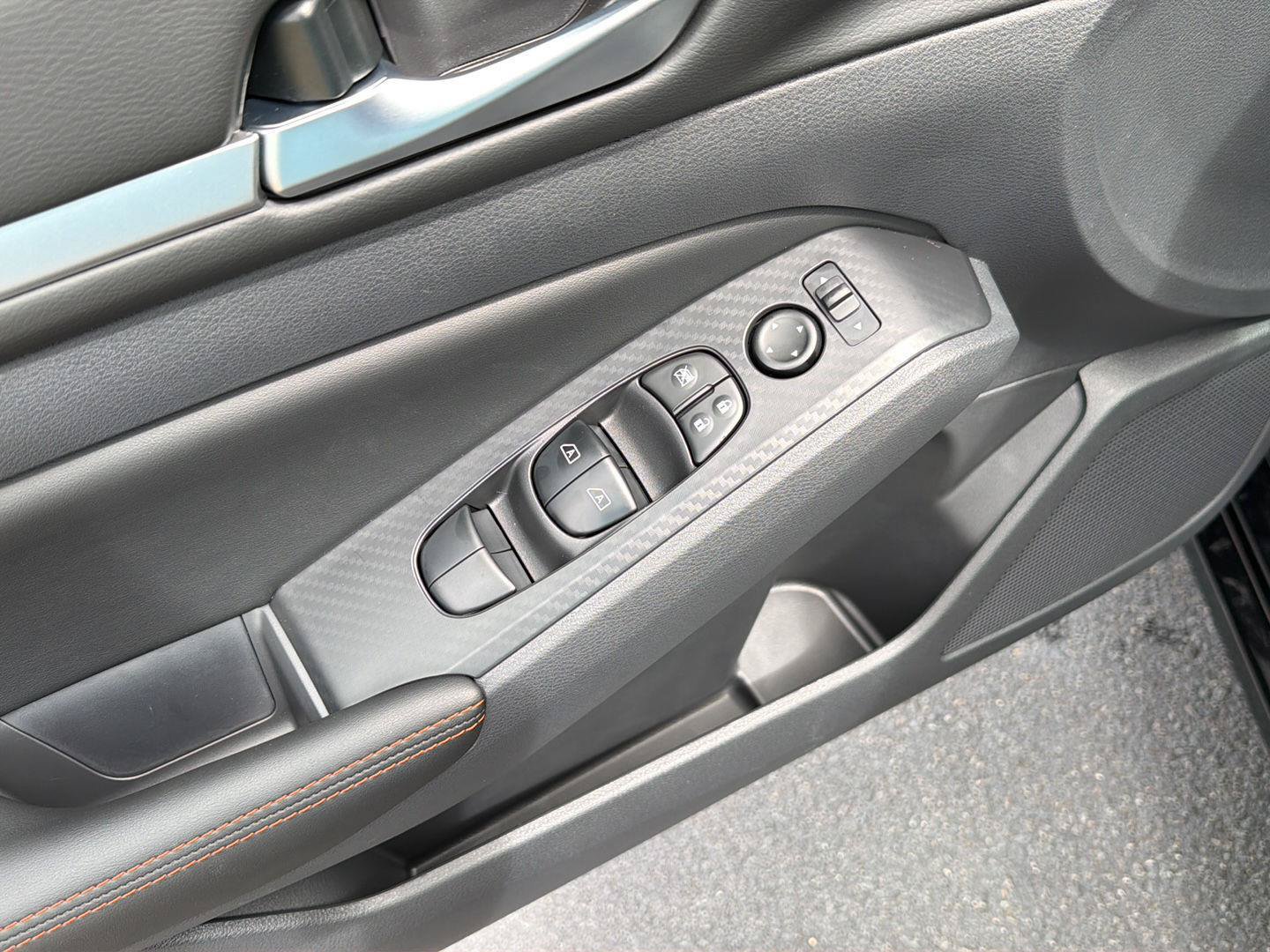 New 2026 Nissan Altima 2.5 SR w/ SR Midnight Edition Package FWD image 31