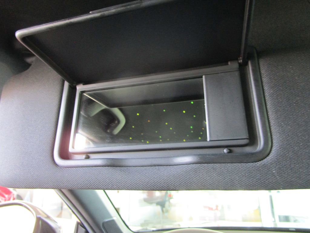 Used 2025 Honda Civic Sport image 29