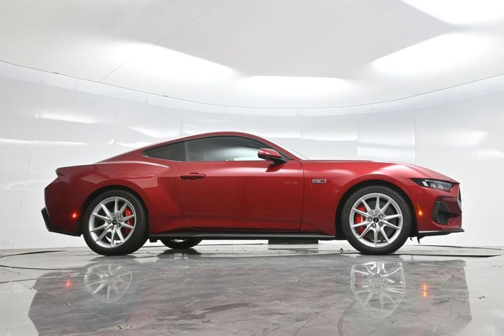 Used 2024 Ford Mustang GT Premium RWD image 59