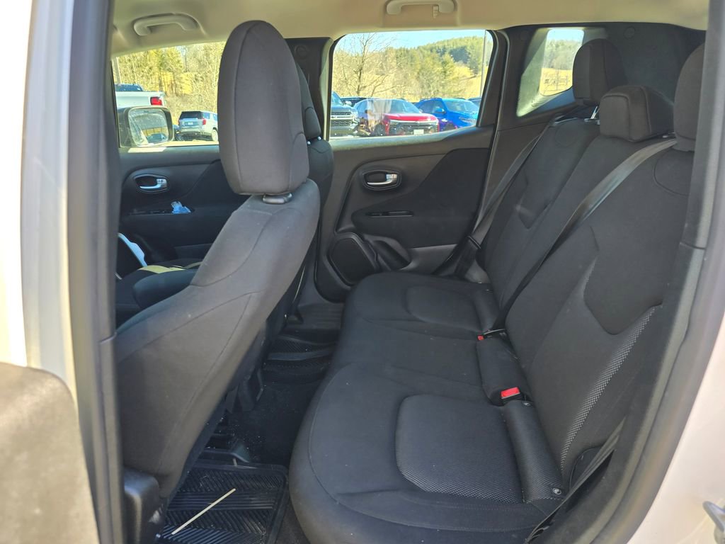 Used 2019 Jeep Renegade Sport image 8