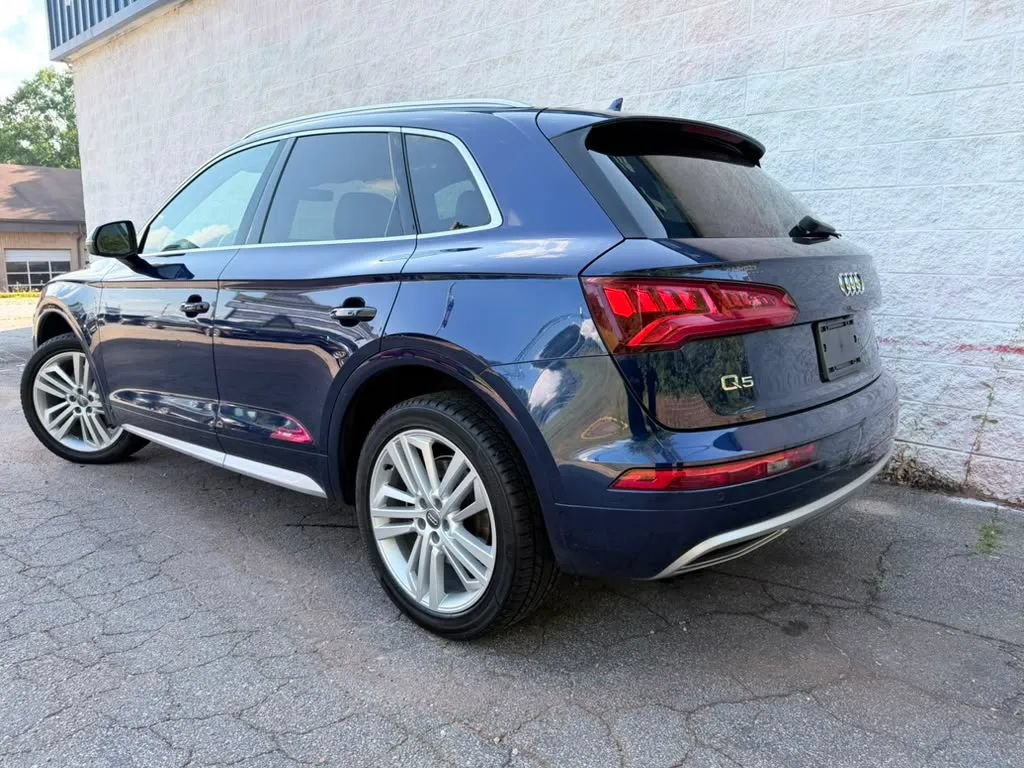 Used 2018 Audi Q5 Prestige w/ Prestige Package AWD/4WD image 12
