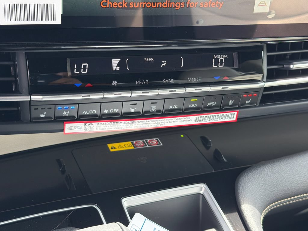 New 2026 Toyota Sienna Limited AWD/4WD image 29