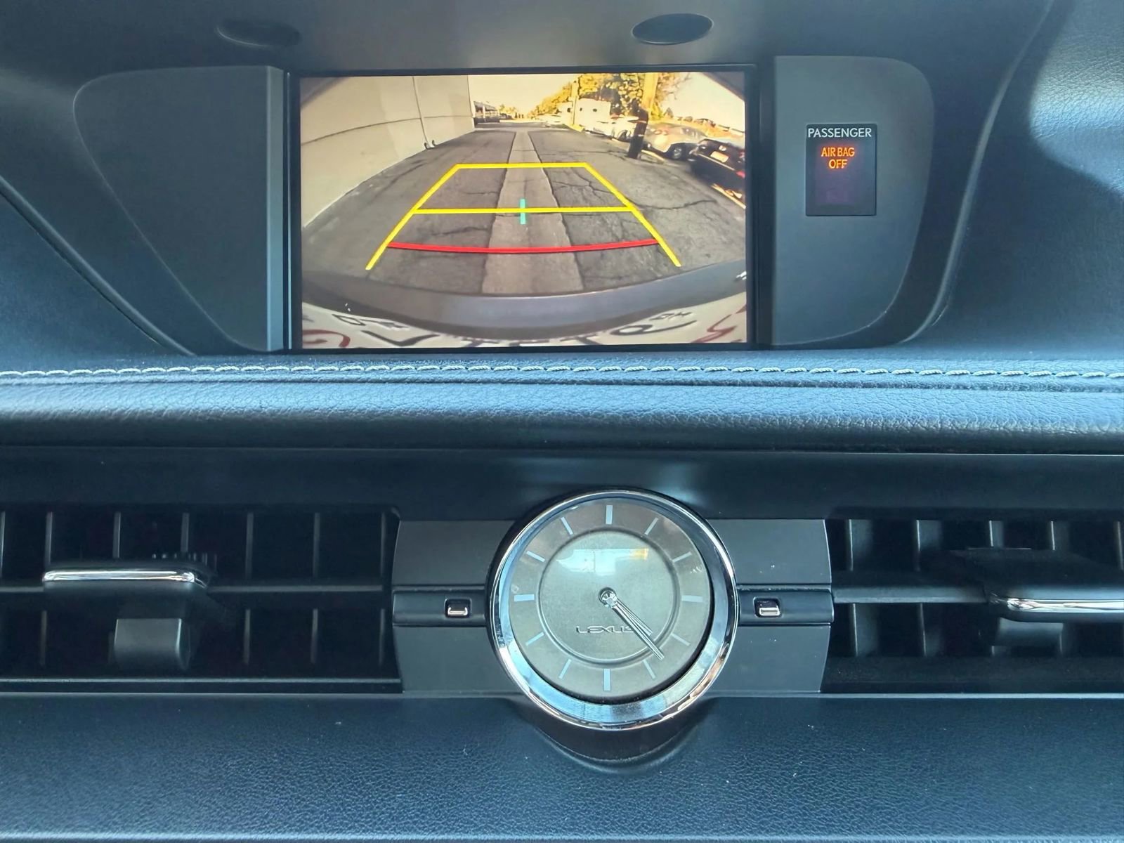 Used 2018 Lexus ES 350 w/ Navigation System Package image 19