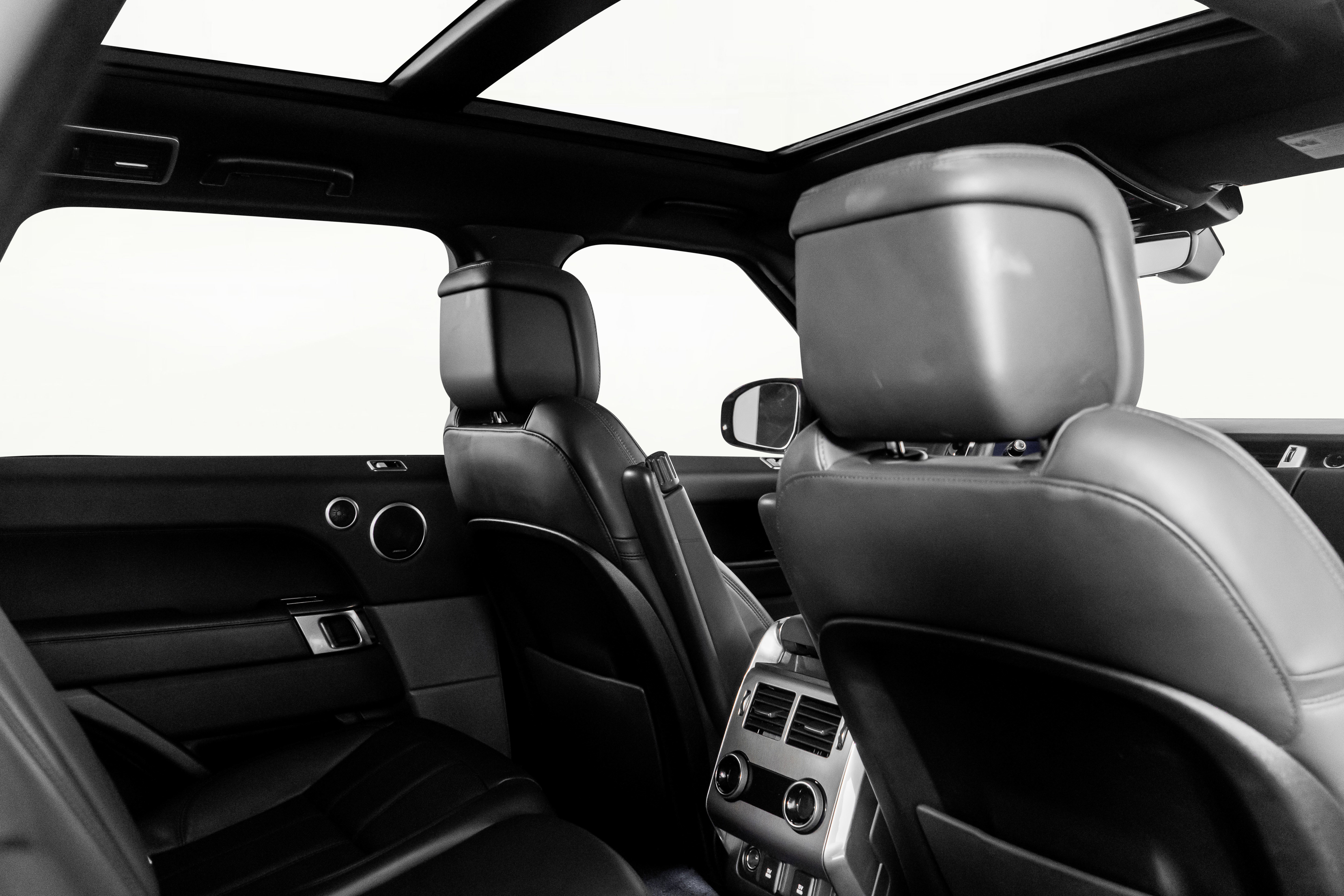 Used 2019 Land Rover Range Rover Sport HSE image 52