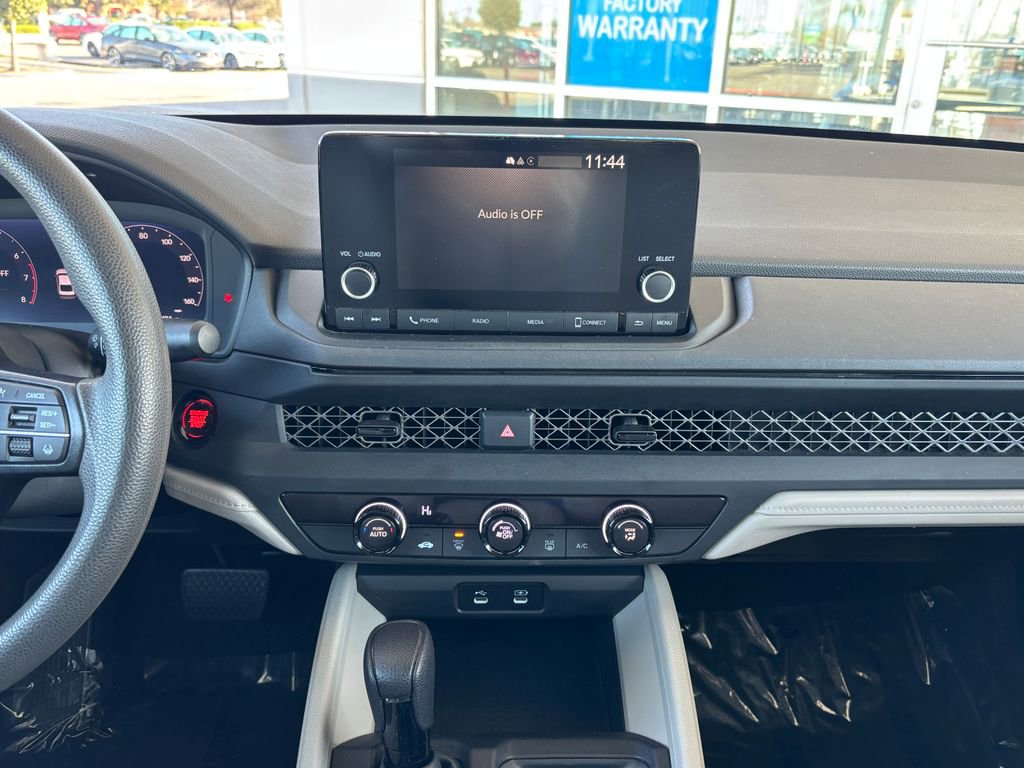 Used 2023 Honda Accord LX image 13