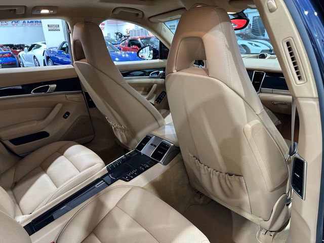 Used 2016 Porsche Panamera image 20