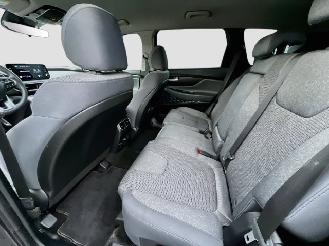 Used 2022 Hyundai Santa Fe SEL FWD image 19