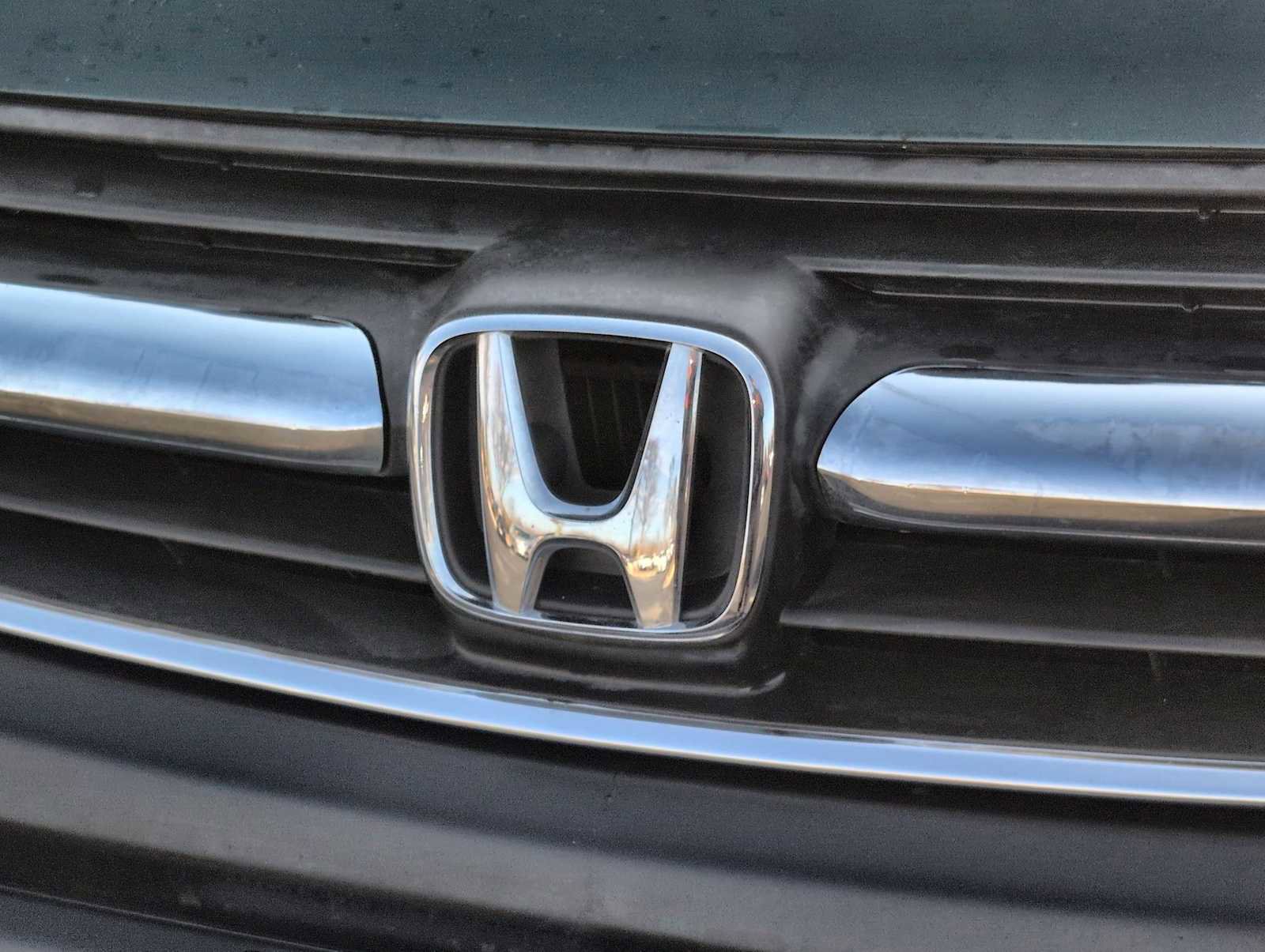 Used 2004 Honda CR-V EX image 12