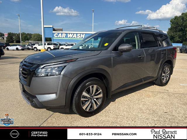 Certified 2025 Nissan Pathfinder SL w/ Black Appearance Package FWD image 2
