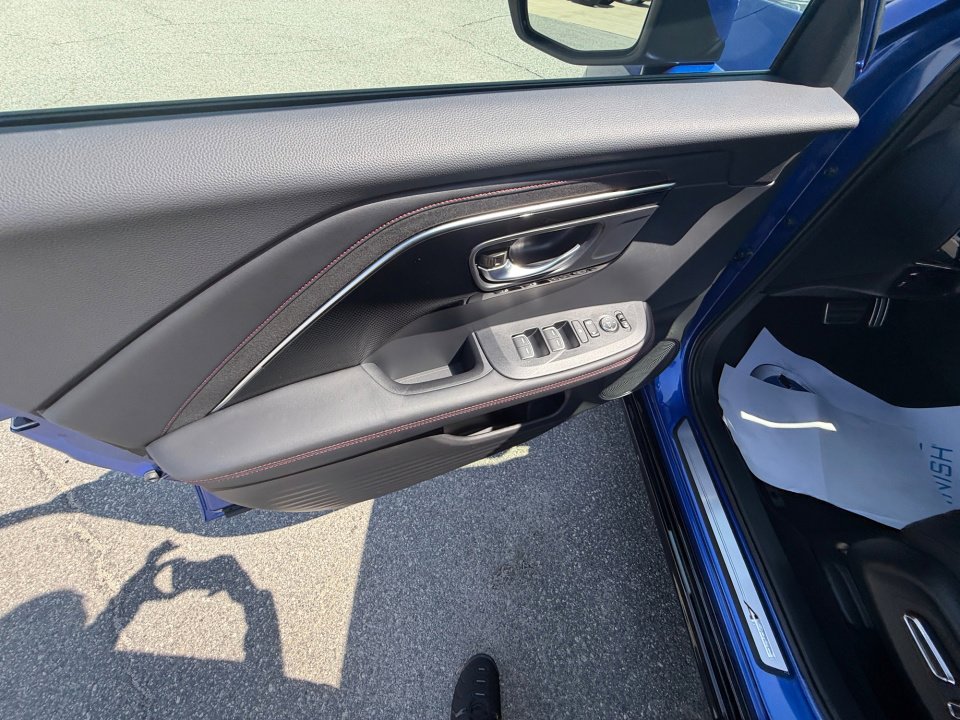 Used 2025 Acura ADX A-Spec image 35