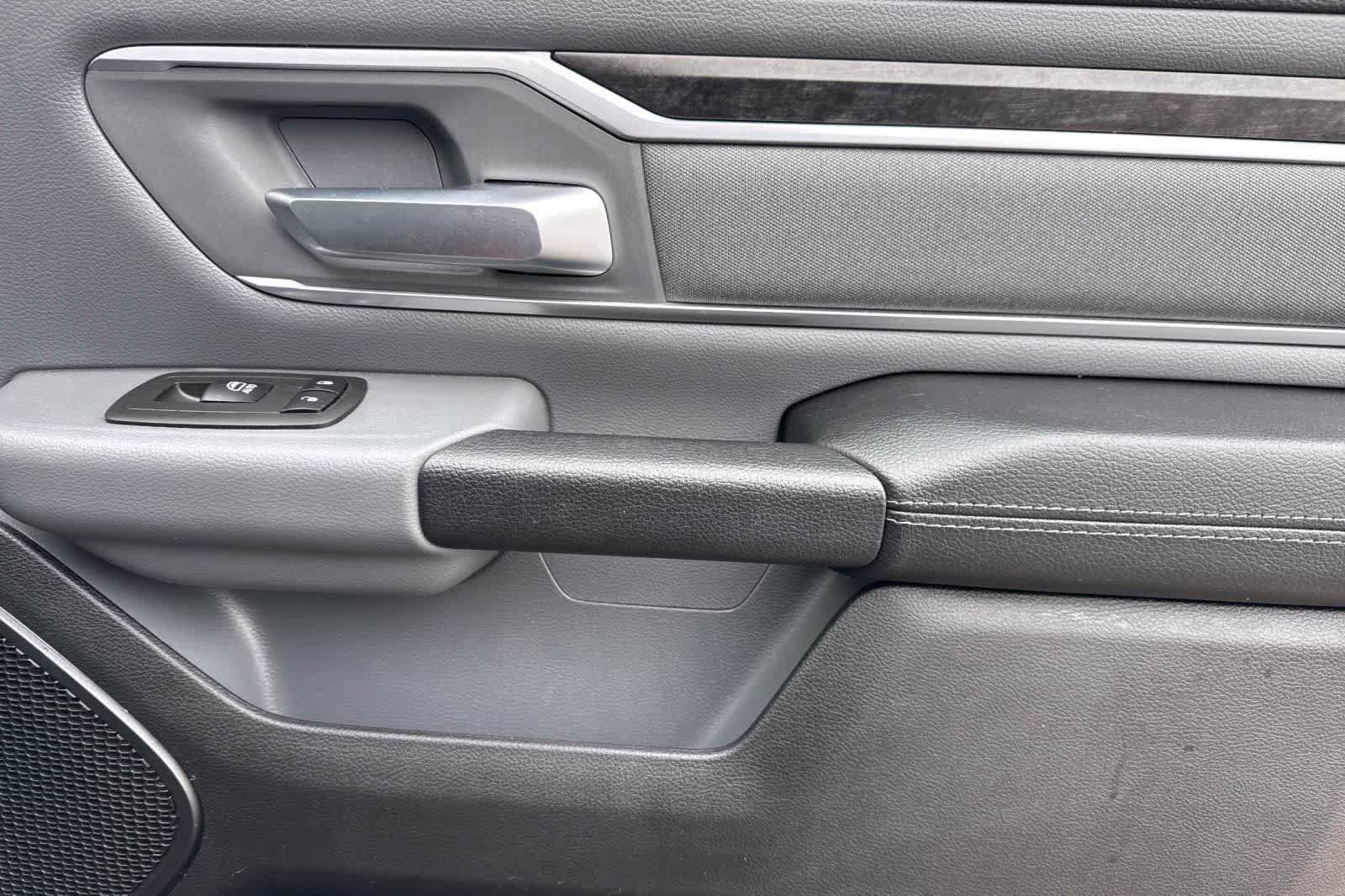 Used 2022 RAM 1500 Big Horn AWD/4WD image 18