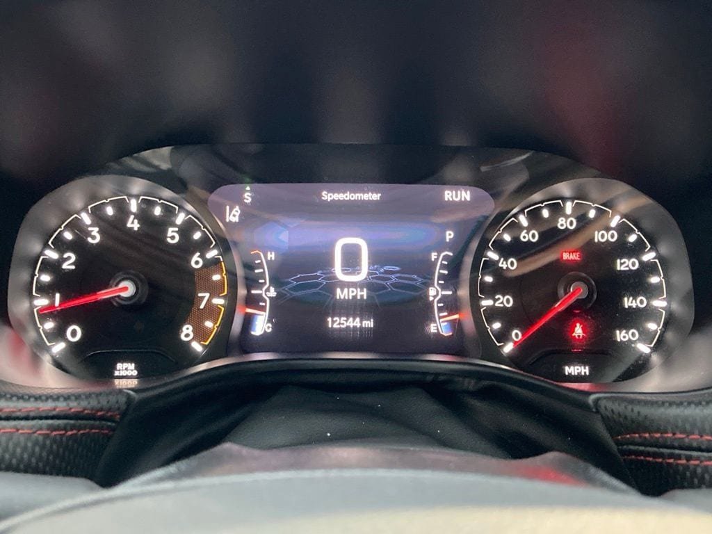 Used 2025 Jeep Compass Trailhawk AWD/4WD image 14
