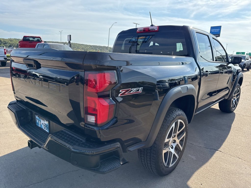 Used 2024 Chevrolet Colorado Z71 w/ Z71 Convenience Package 2 image 6