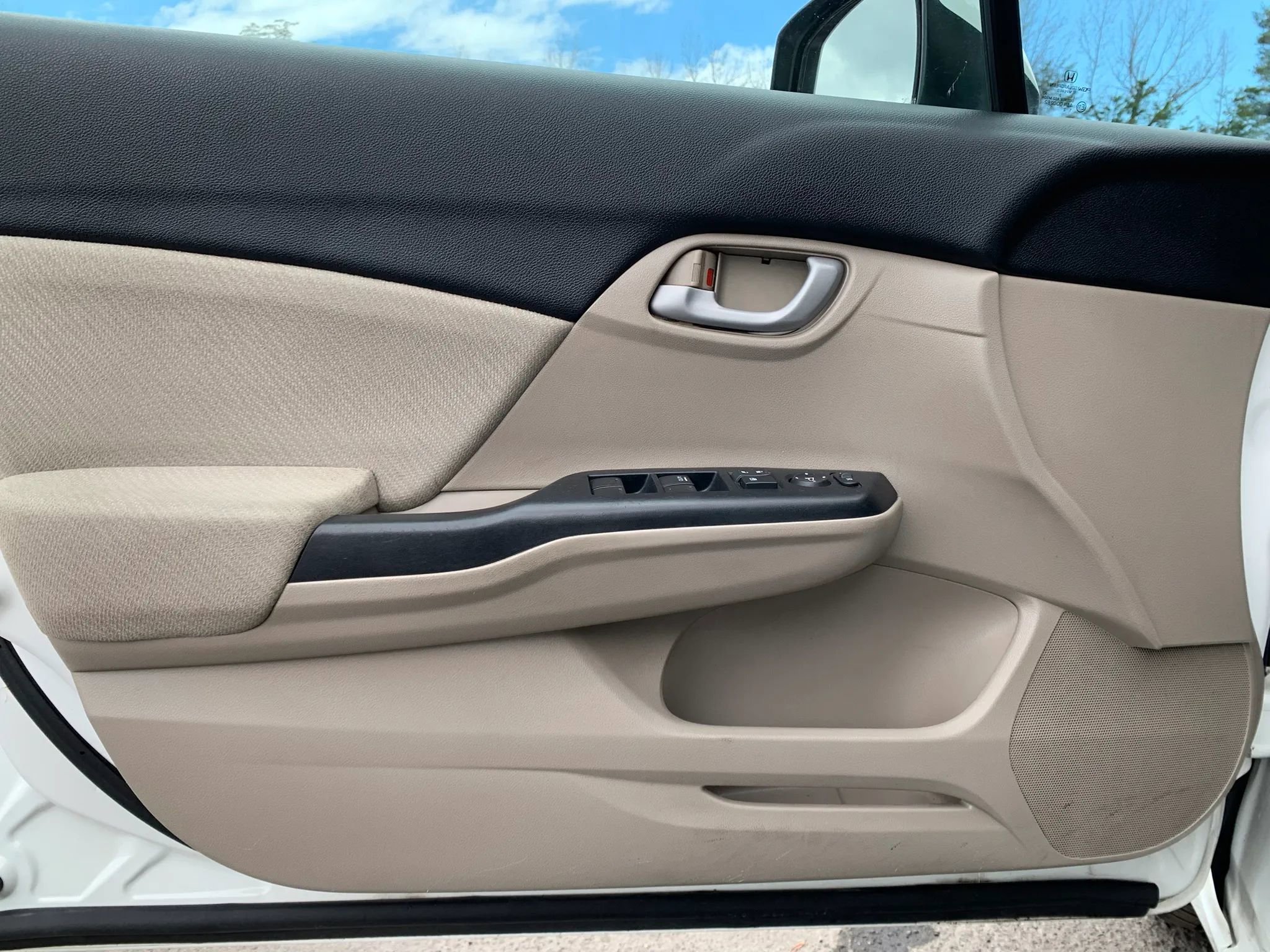 Used 2013 Honda Civic LX image 19